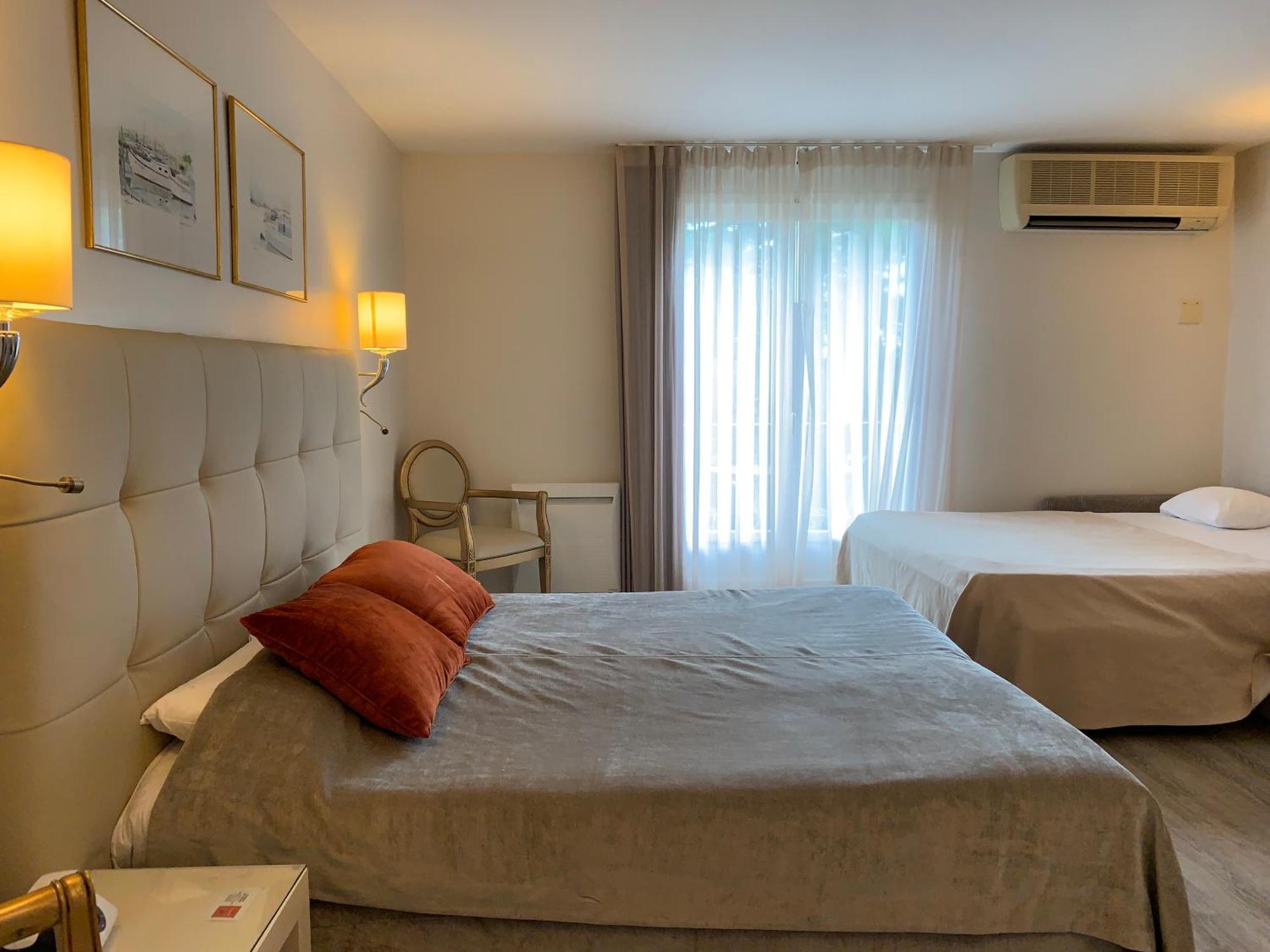 Hotel Les Criquets Restaurant 3*